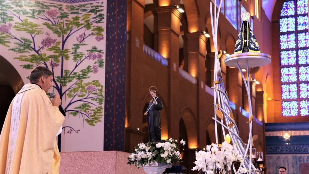 Imagem Pe. Luiz Almir Sao Geraldo Nossa Senhora Aparecida do artigo Envio missionário no Santuário Nacional sob intercessão de São Geraldo