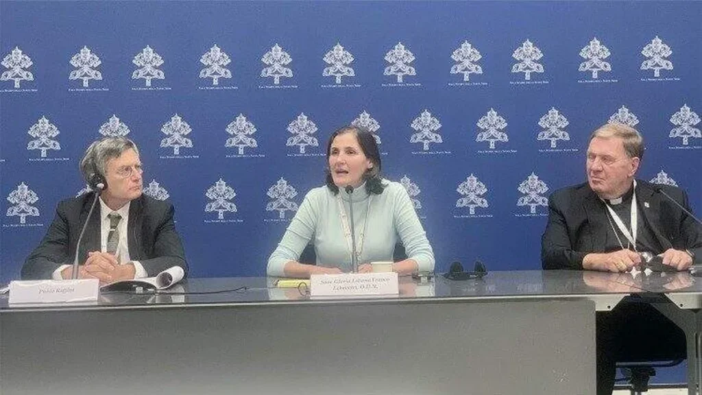Imagem Sinodo dos Bispos do artigo Cardeal Tobin afirma que a Igreja “se torna evidente quando suas portas estão abertas”