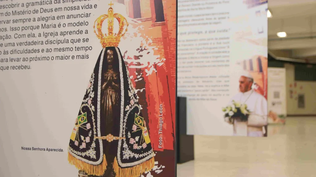 Imagem exposicao devocao mariana papa francisco do artigo Academia Marial promove a exposição “Devoção mariana do Papa Francisco”