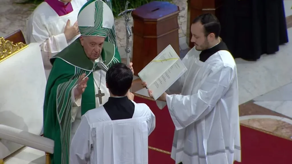 Imagem papa encerramento sinodo do artigo Papa Francisco preside missa de conclusão do Sínodo dos Bispos