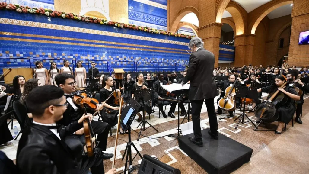 Apresentação da Orquestra do PEMSA no Festival da Padroeira