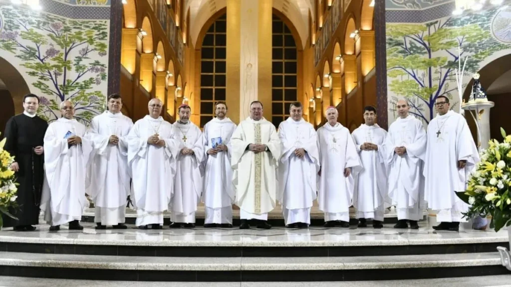 Imagem Missa Erecao Canonica Provincia Nossa Senhora Aparecida do artigo Santuário Nacional celebra o nascimento da Província Nossa Senhora Aparecida