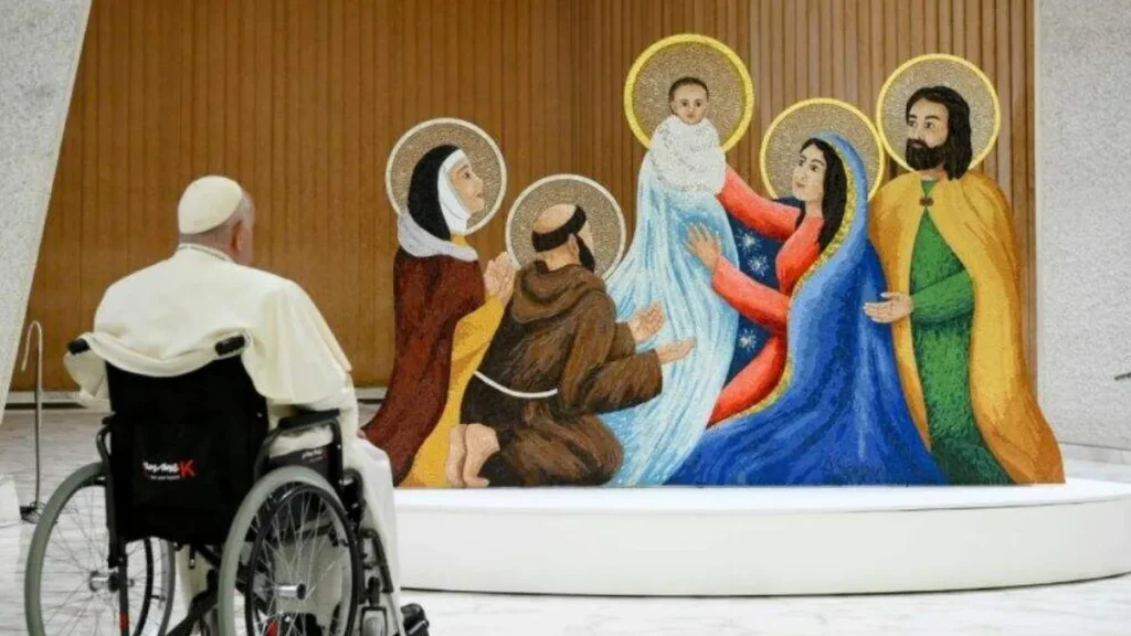 Imagem Papa contemplando o presepio do artigo Diante do presépio, papa recorda situação na Terra Santa