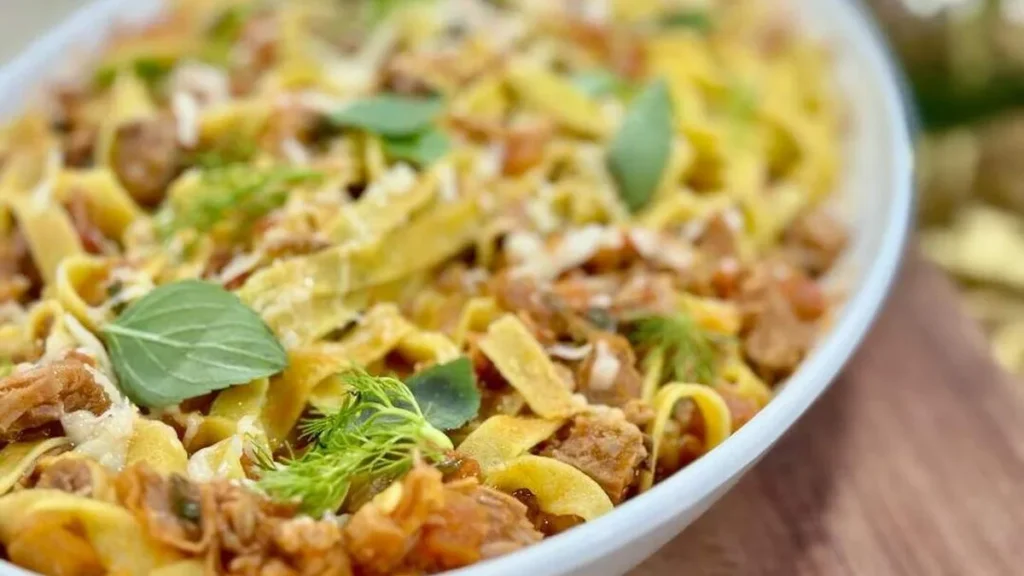 Imagem fettuccine do artigo Fettuccine ao Molho de Costelinha - Santa Receita