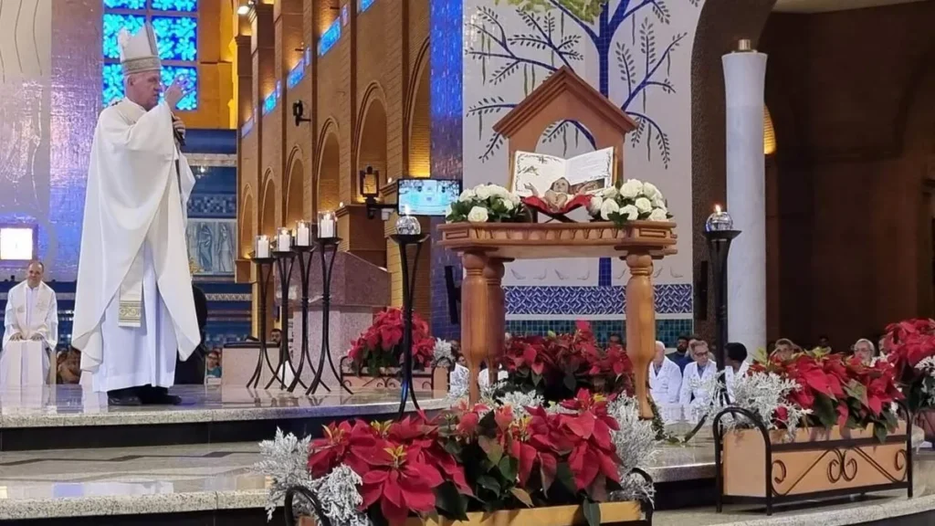 Imagem Missa do dia de Natal 2023 do artigo Missa de Natal no Santuário exalta Cristo encarnado em nós