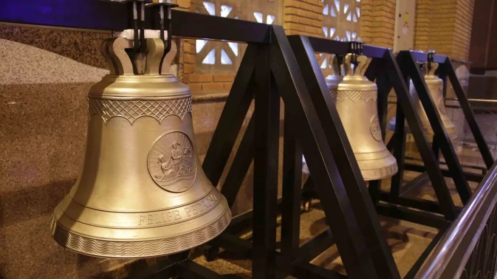 Imagem Novos sinos da Capela do Porto Itaguacu do artigo Conheça os novos sinos da Capela do Porto Itaguaçu