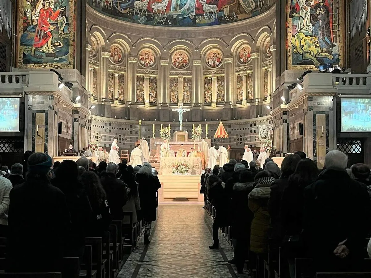 Basílica de Santa Teresinha - Lisieux