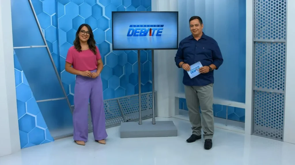 Imagem APD 6 2 Reproducao TV Aparecida 1 do artigo "Aparecida Debate" discute o uso das mídias sociais na evangelização