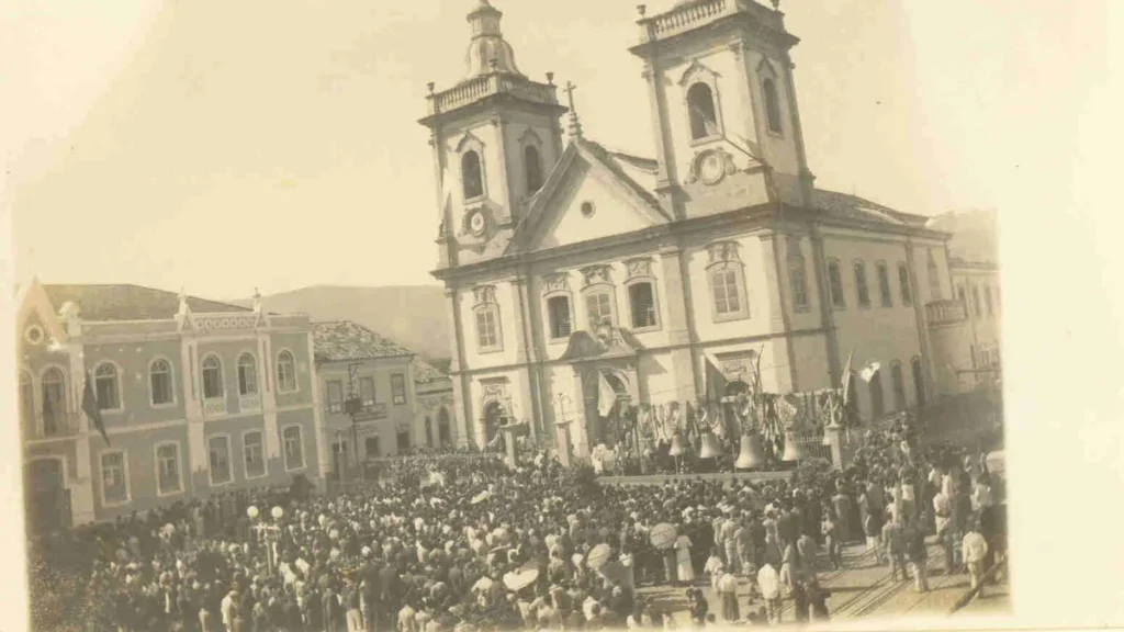 Benção dos Sinos da Basílica Histórica, em 11 de Maio 1935