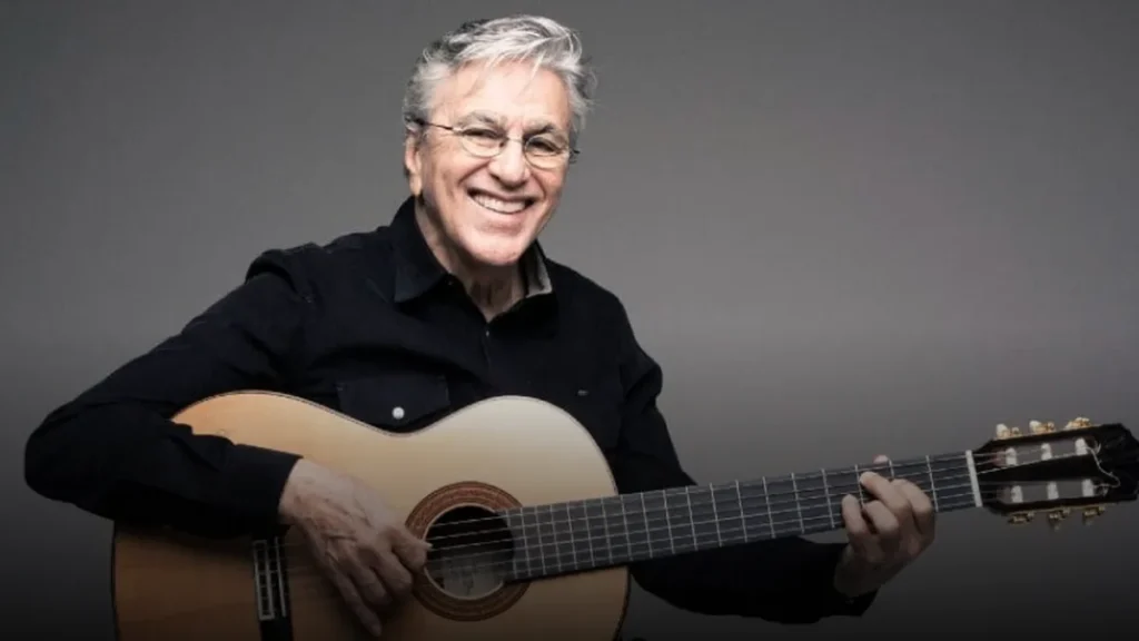 Imagem Caetano Veloso do artigo Aprecie o talento musical de Caetano Veloso