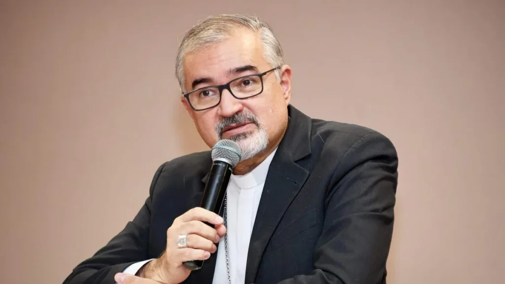 Imagem Dom Joao Justino do artigo Dom Justino incentiva gesto solidário do Domingo de Ramos