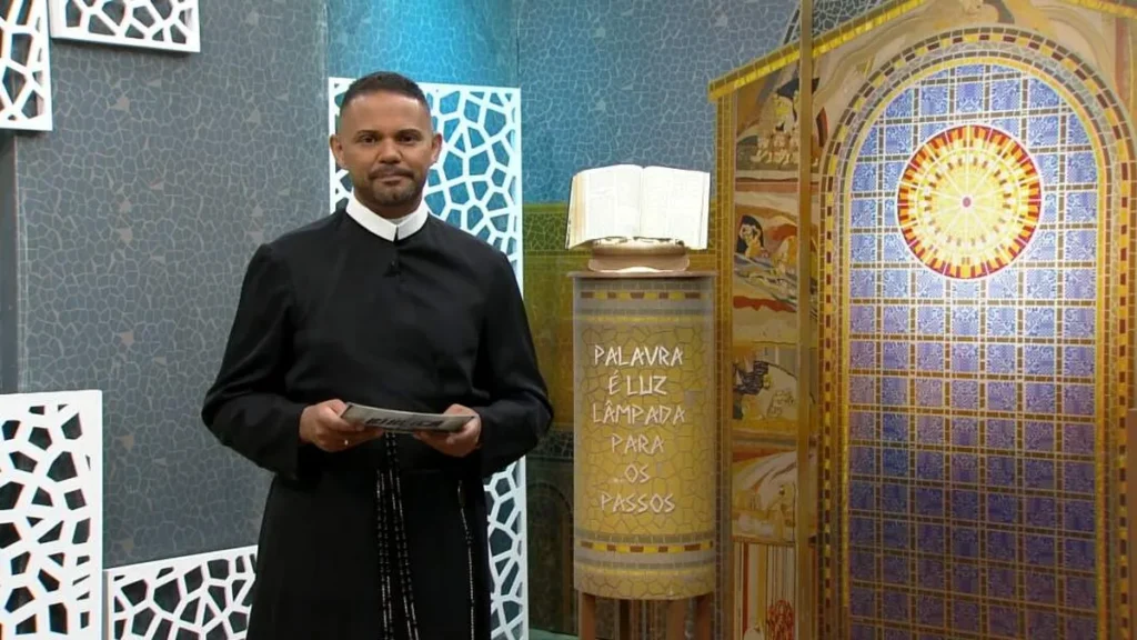 Imagem Padre Rodrigo Arnoso jornada biblica do artigo “Jornada Bíblica” prossegue com os estudos do Evangelho de Lucas