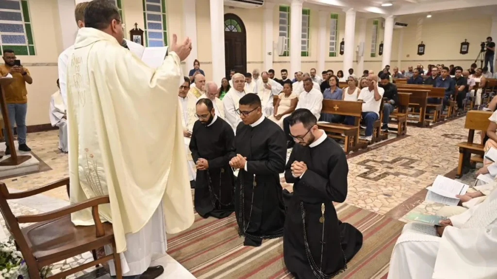 Imagem Profissao Perpetua Seminario Santo Afonso do artigo Vida Religiosa Consagrada: uma caminhada bela e edificante