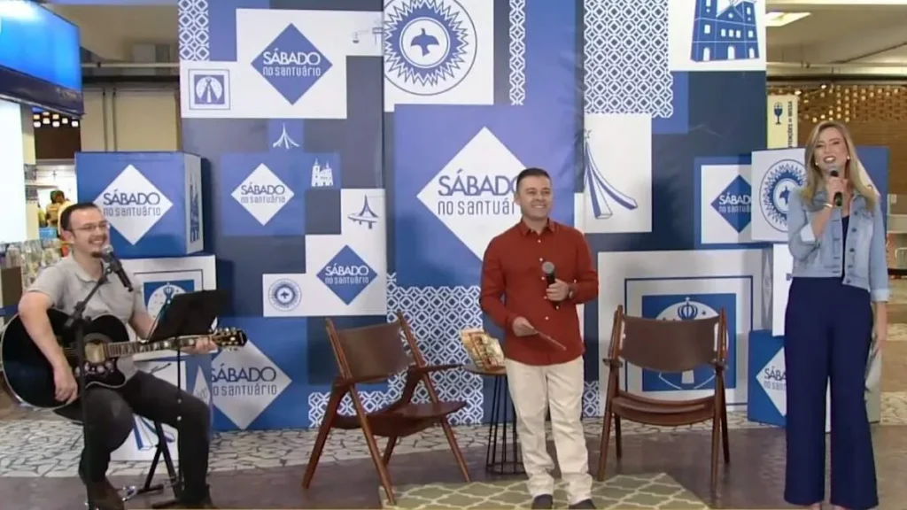 Imagem Sabado no Santuario do artigo Edmar Tassoni alegra todos os devotos da Mãe Aparecida
