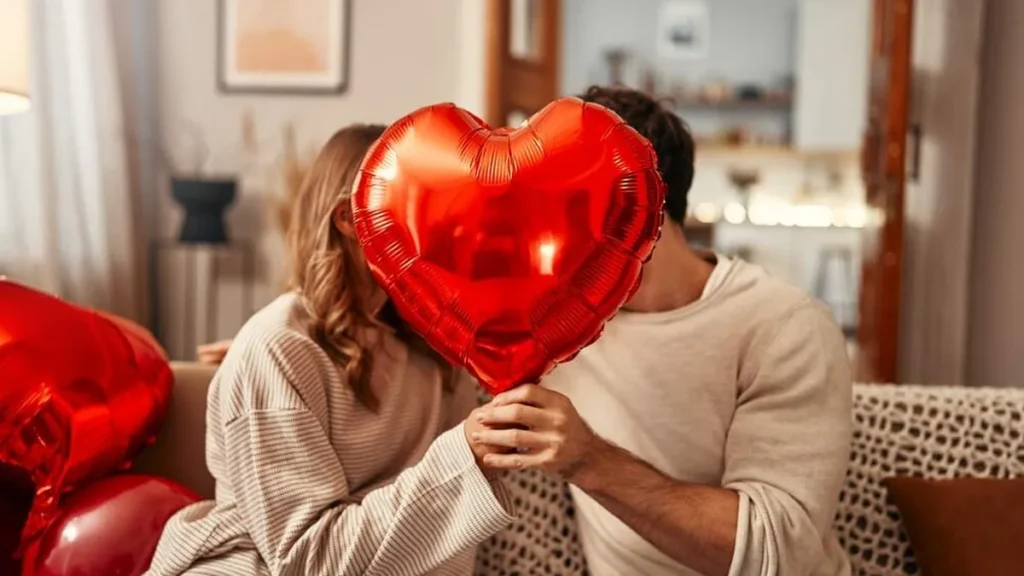 Imagem Casal apaixonado do artigo Músicas especiais para curtir o Dia do Beijo