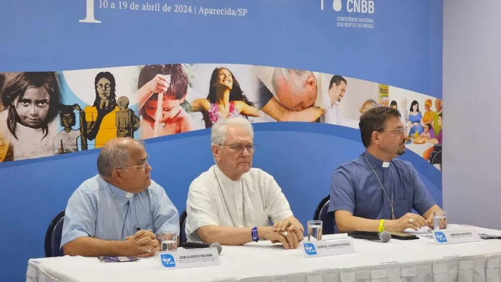 Imagem coletiva de imprensa ag cnbb 2024 dia 16 de abril do artigo Bispos falam sobre a Conferência Eclesial da Amazônia e a COP 30