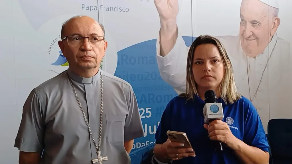 Imagem Dom Amilton Manuel do artigo CNBB 2024: Dom Amilton Manuel destaca o trabalho das Rádios Católicas