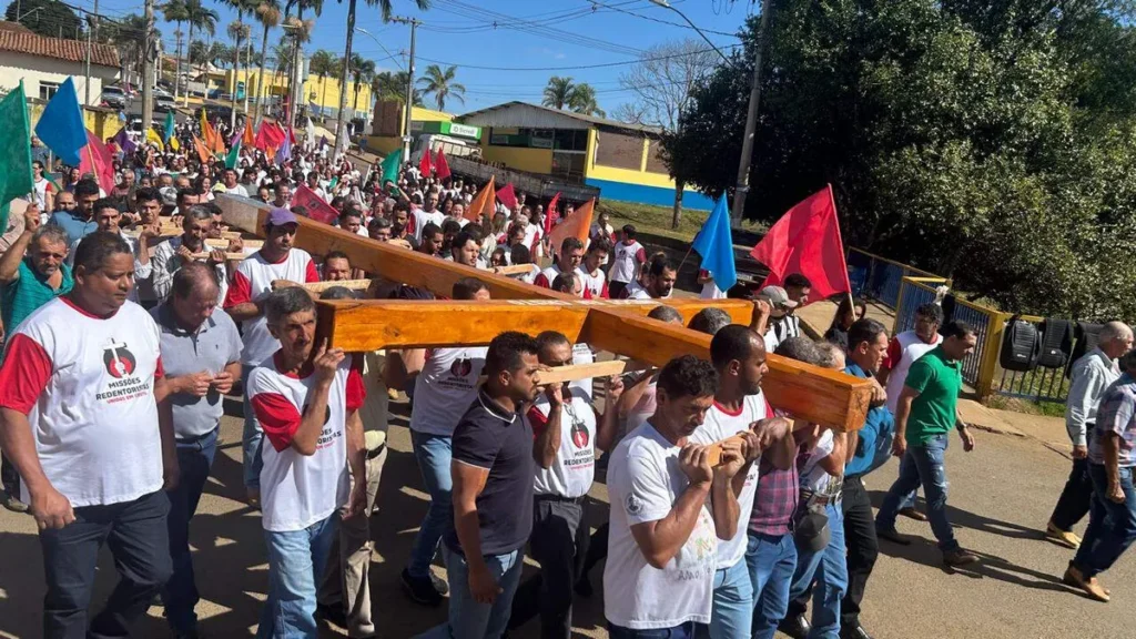 Imagem Missoes Redentoristas em Tapira do artigo Missões Redentoristas na Paróquia de São Sebastião em Tapira (MG)