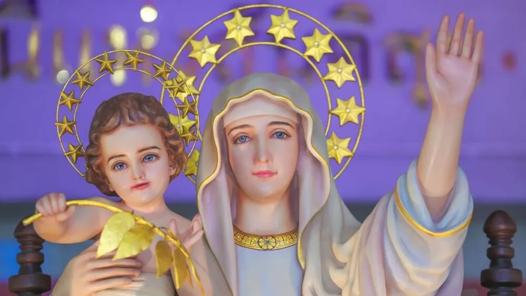 Imagem nossa senhora rainha da paz do artigo Passando por momentos de tribulação? Olhe para Maria, Nossa Senhora da Paz