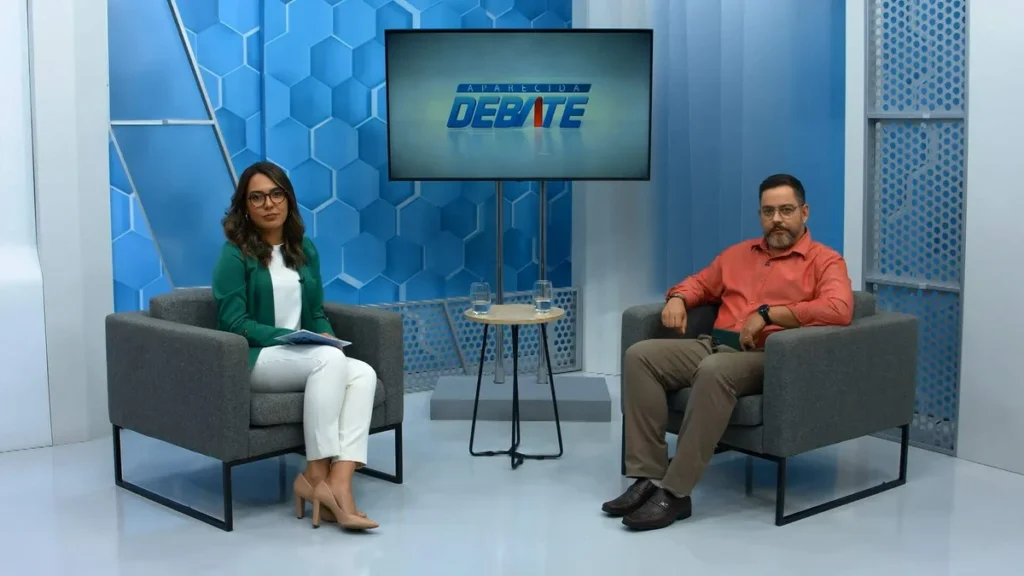 Imagem APD 11 6 Reproducao TV Aparecida do artigo "Aparecida Debate" aborda o tema da violência contra a mulher