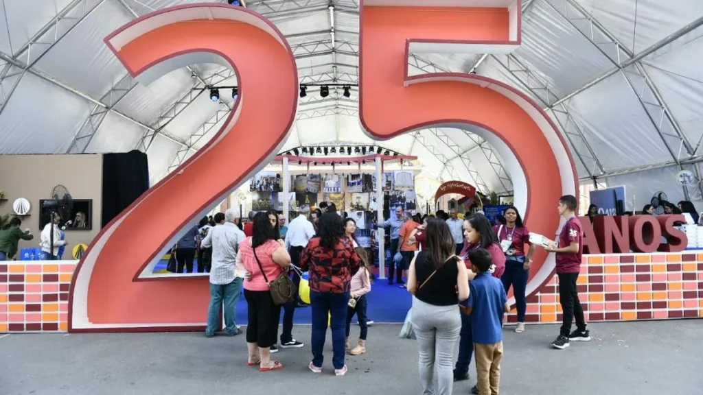 Imagem Tenda Romaria FD 2024 15 do artigo Tenda Especial dá início às festividades do aniversário de 25 anos da Família dos Devotos