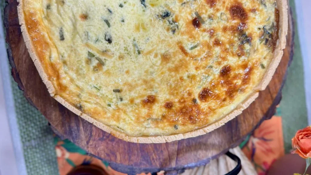 Imagem quiche de espinafre com bacon do artigo Quiche de Espinafre com Bacon – Santa Receita