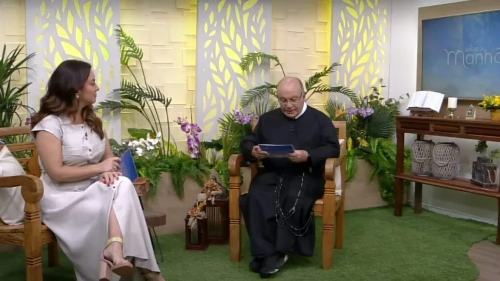 Imagem bencao da manha 2 do artigo Missionário responde dúvidas sobre a fé na igreja! Fique por dentro!