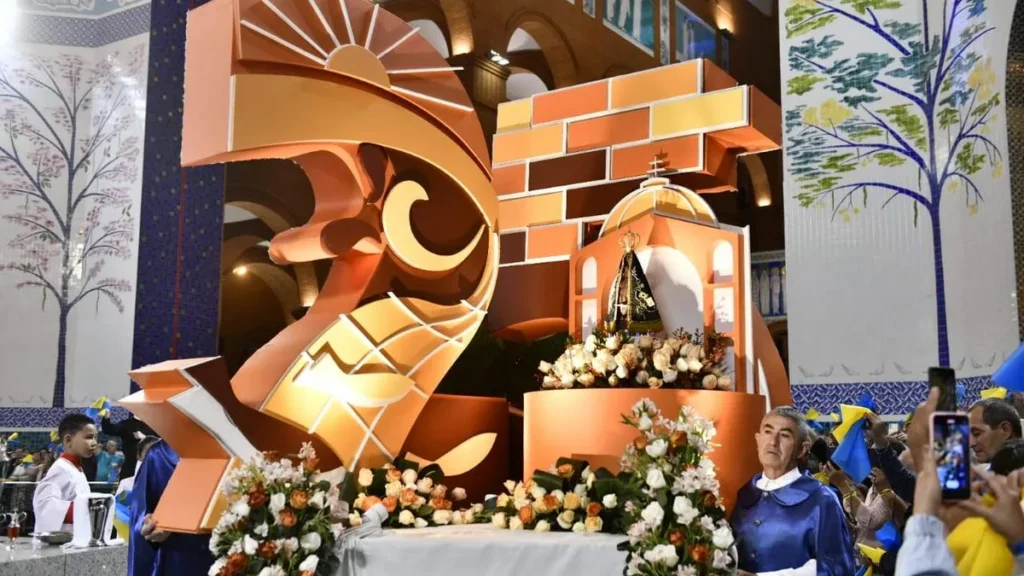 Imagem Missa em Acao de Gracas pelos 25 anos da FD 2024 do artigo Santuário Nacional celebra Missa em Ação de Graças pela Família dos Devotos