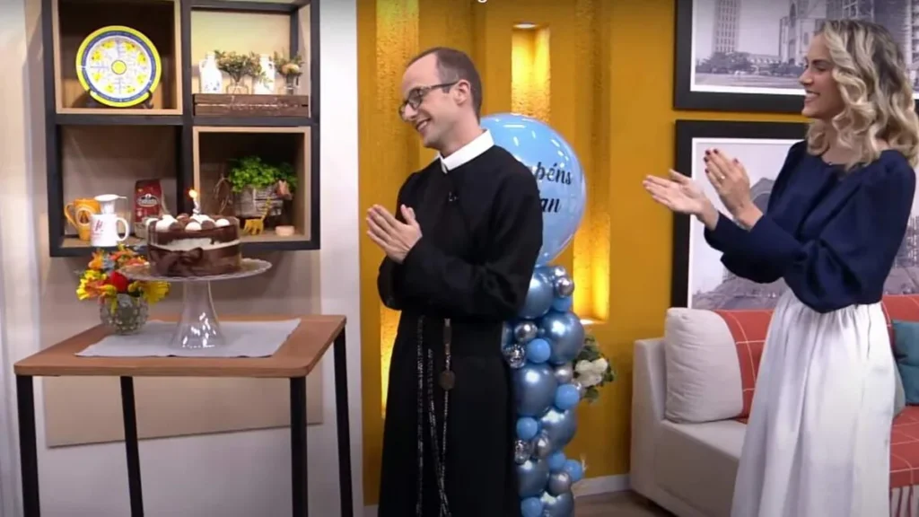 Imagem familia dos devotos 5 do artigo Irmão Ian comemora mais um ano de vida com muita gratidão