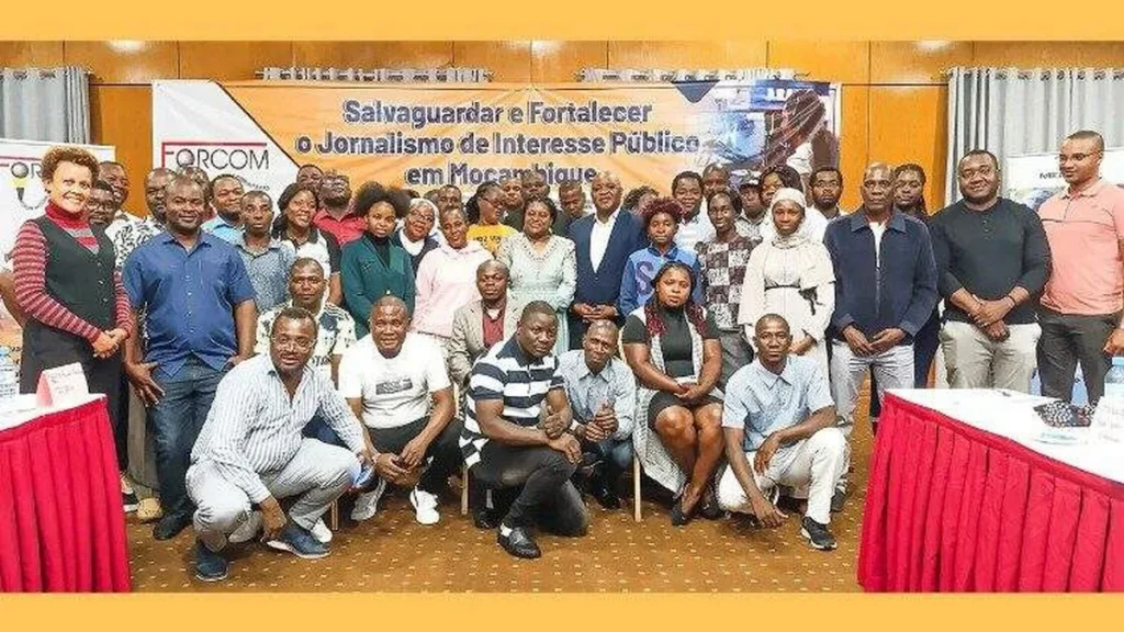 Imagem Jornalistas em Mocambique do artigo Formação para jornalistas em Moçambique fortalece as rádios comunitárias