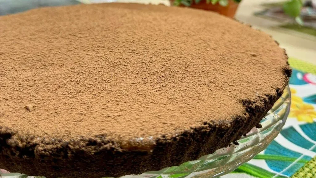 Imagem torta de ganache com caramelo santa receita do artigo Torta de Ganache com Caramelo - Santa Receita