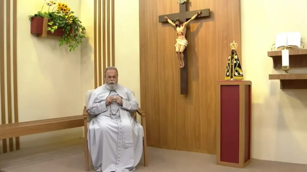 Imagem terco de aparecida do artigo Terço de Aparecida com Pe. Antonio Maria - 10 de agosto de 2024