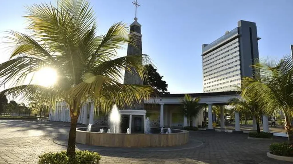 Imagem Hotel do artigo Hotel Rainha do Brasil acolhe romeiros no feriado