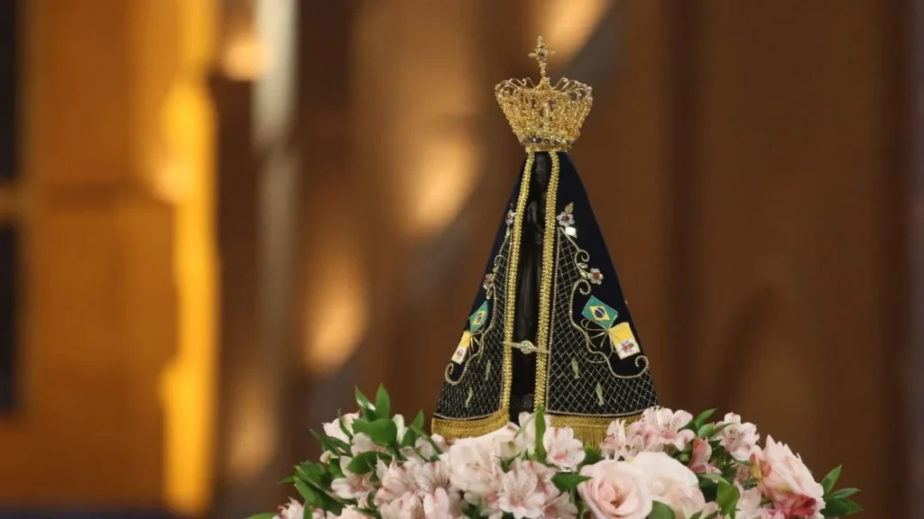 Imagem Coroacao de Nossa Senhora Aparecida do artigo 120 anos da Coroação de Nossa Senhora Aparecida: Uma História de Amor e Devoção