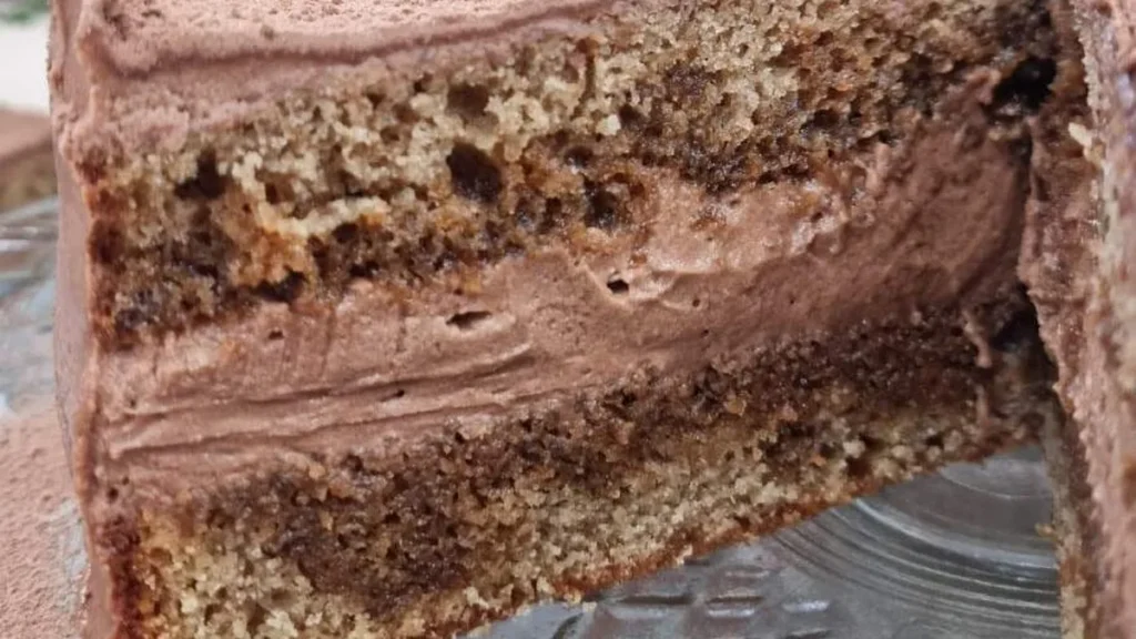 Imagem bolo com mousse de cafe santa receita do artigo Bolo com Mousse de Café - Santa Receita