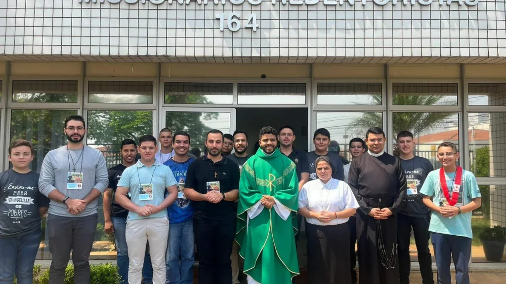 Quatorze jovens participaram do Encontro Vocacional em Campinas (SP).