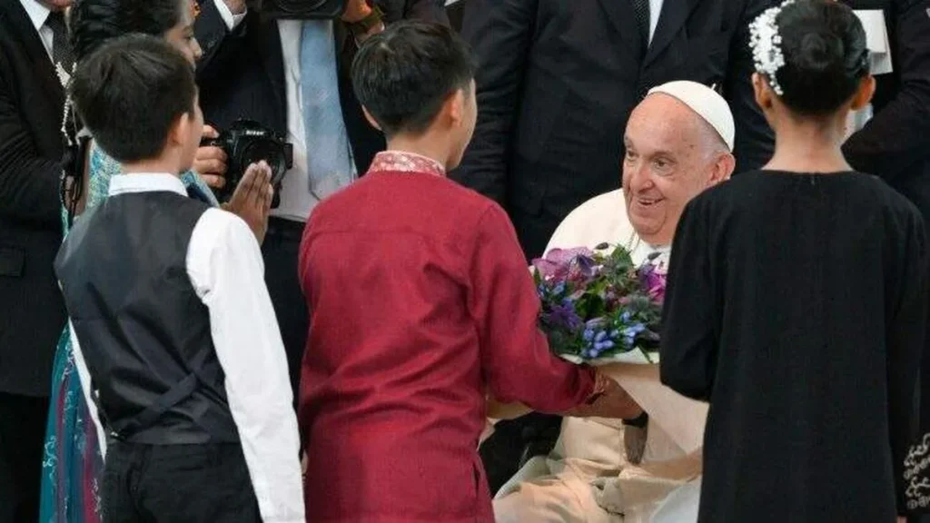 Imagem papa viagem singapura 2024 do artigo Papa parte para última etapa da viagem apostólica em Singapura