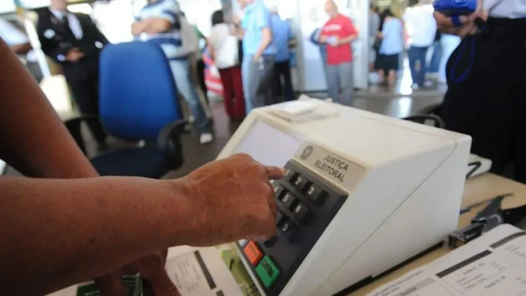 Imagem urna regras eleitorais do artigo Presidente da CNBB destaca a importância do voto neste 6 de outubro