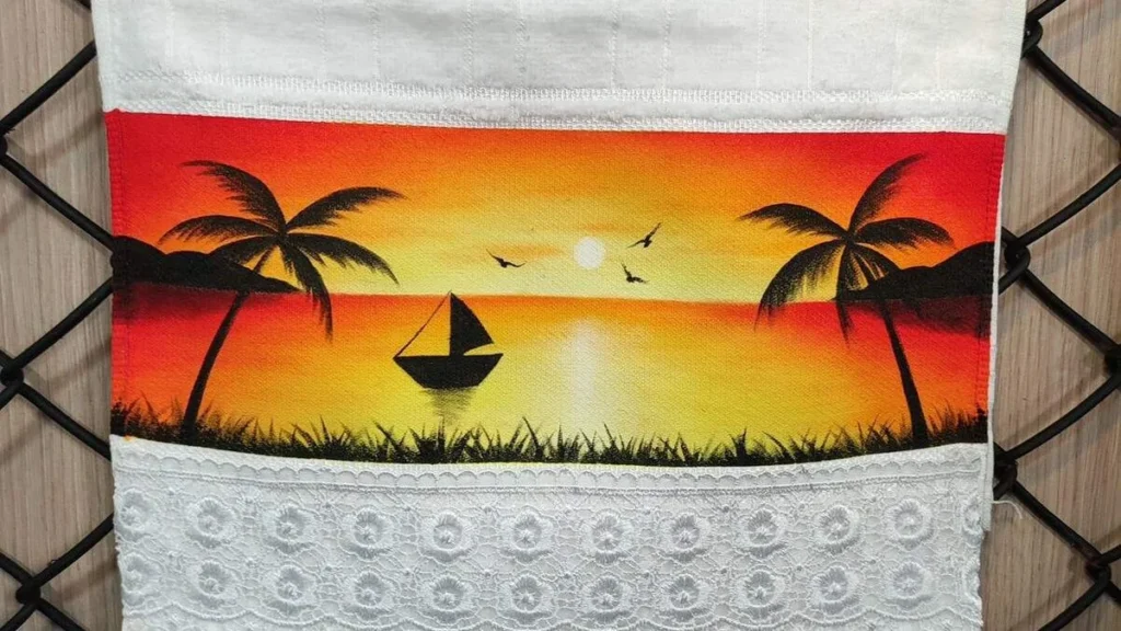 Imagem pintura em toalhinha de lavabo com por do sol faca voce mesmo do artigo Pintura em toalhinha de lavabo com pôr do sol - Faça Você Mesmo