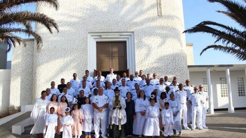 Imagem nossa senhora aparecida namibia do artigo Imagem de Aparecida cruza o oceano de navio até a Namíbia