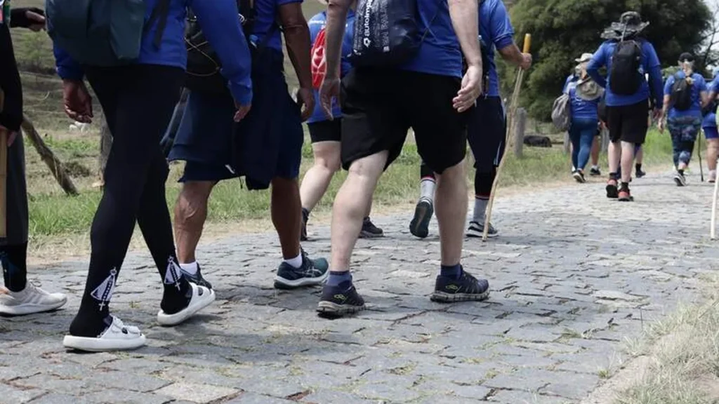 Imagem Pes a caminho do artigo Caminho da Fé, ou a Fé a caminho!