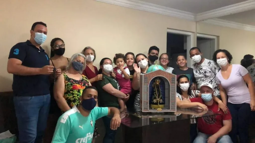 Representante Daniel Miranda Marques realiza missão com a Capelinha
