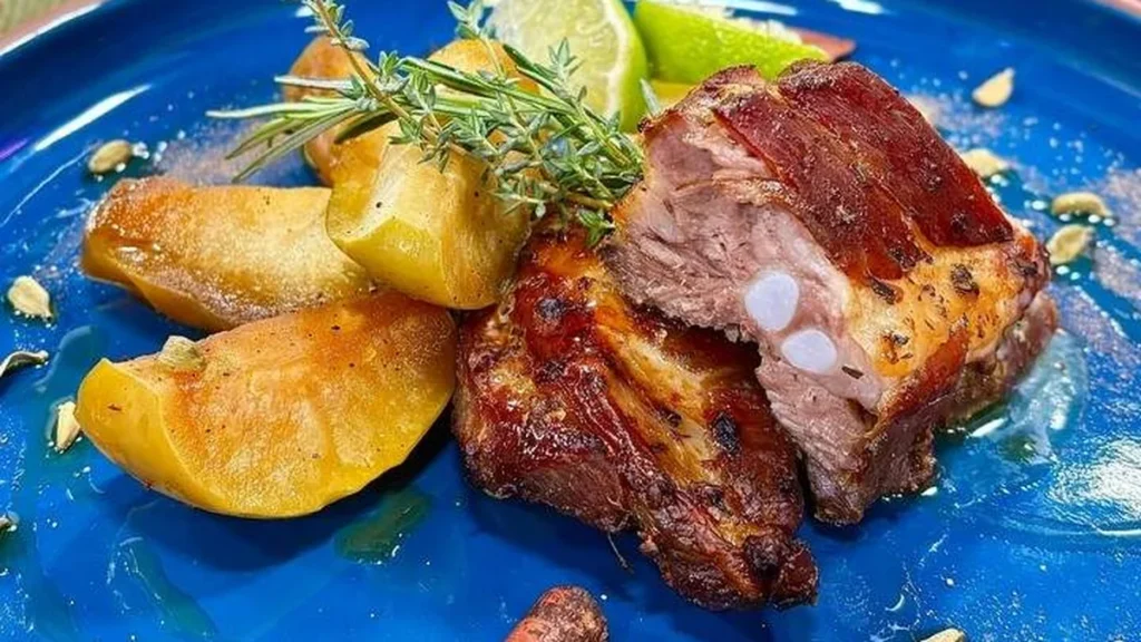 Imagem costelinha suina com maca caramelizada e especiarias santa receita do artigo Costelinha Suína com Maça Caramelizada e Especiarias - Santa Receita
