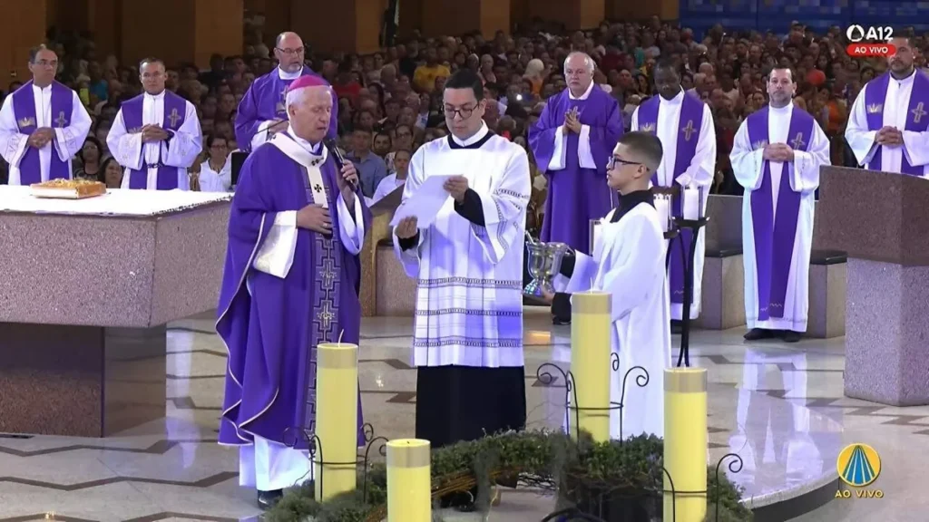 Imagem 1 Domingo do Advento Missa 8h do artigo Advento: "O coração deve ser o melhor presépio para Jesus"