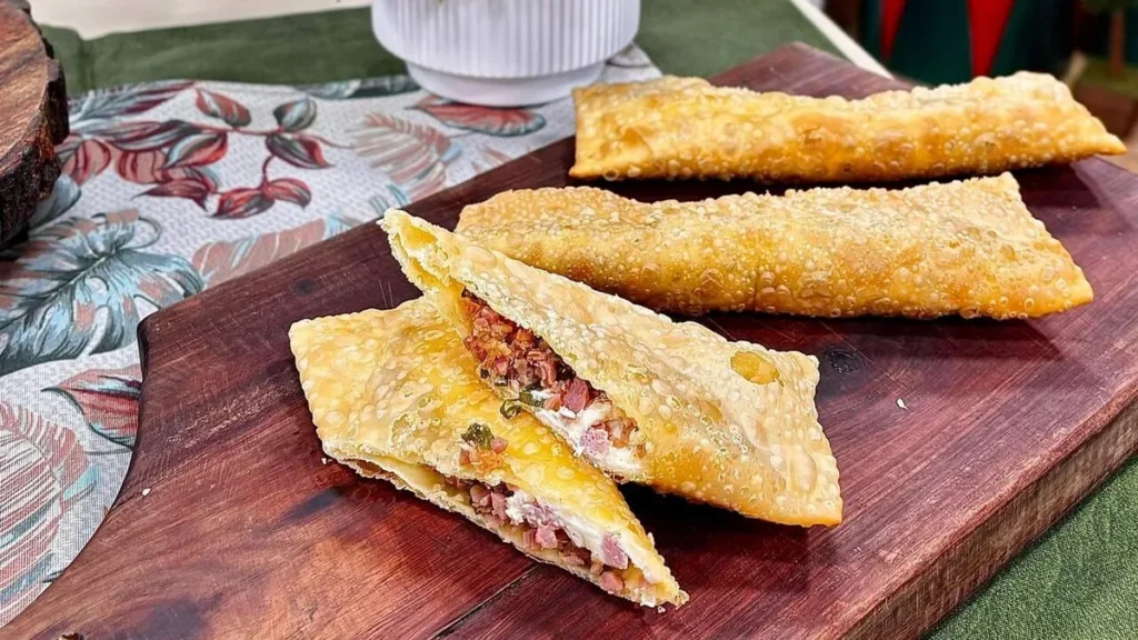 Imagem pastelzinho de tender santa receita do artigo Pastelzinho de Tender - Santa Receita