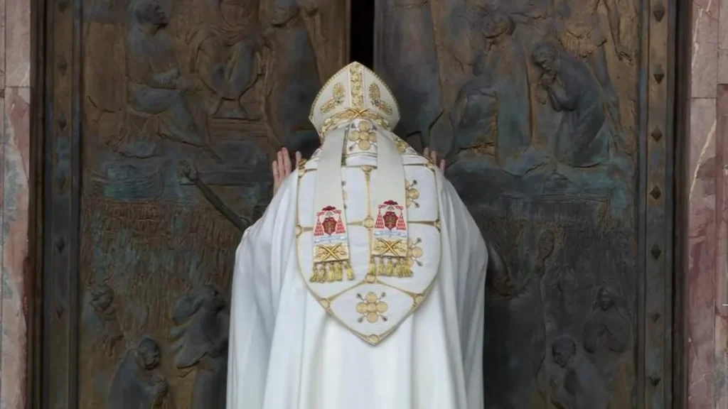 Imagem porta santa sao paulo fora dos muros do artigo Porta Santa é aberta na Basílica de São Paulo Fora dos Muros