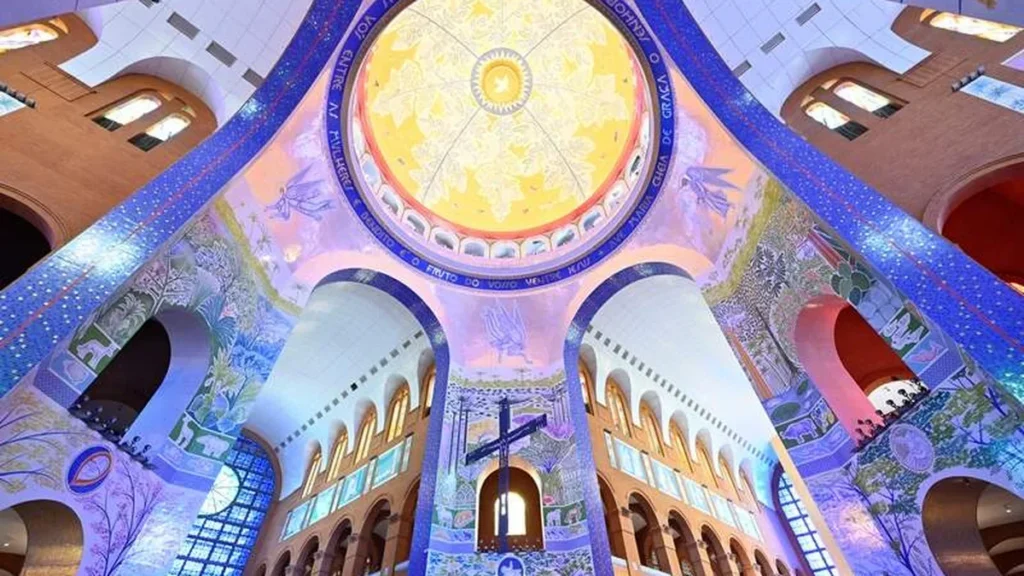 Imagem Baldaquino e Cupula do artigo Os artistas da Padroeira