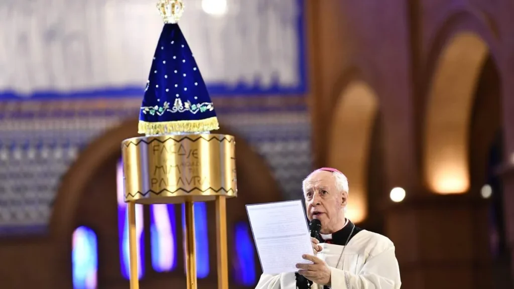 Imagem Dom Gil e Nossa Senhora do artigo Confira o convite de Dom Gil para a Romaria do Terço dos Homens