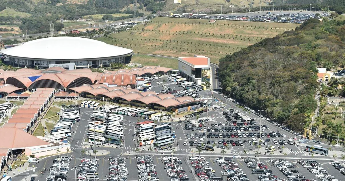 Santuário Nacional/ Thiago Leon