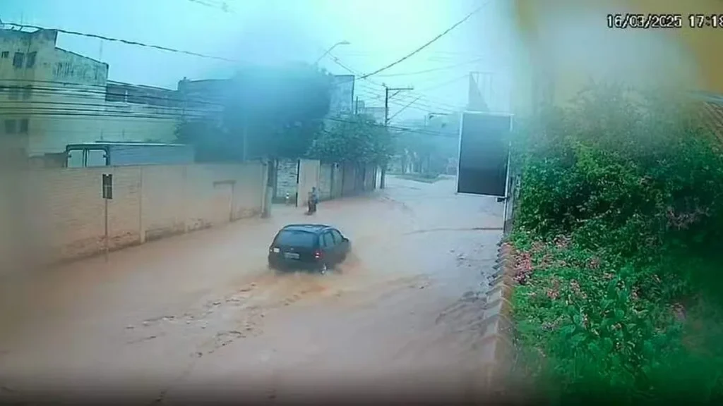 Imagem Chuva em Aparecida do artigo Defesa Civil de Aparecida atualiza situação após fortes chuvas